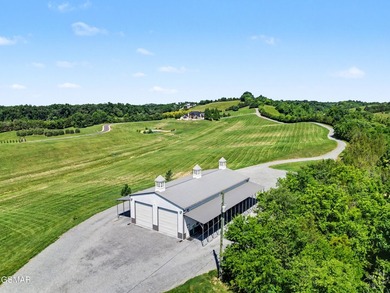 Experience the perfect blend of luxury, privacy, and - photo 8