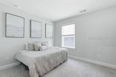 Better than new, move-in ready home in Malind Bluff Waterfront - photo 36