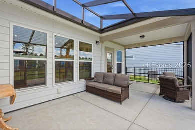Better than new, move-in ready home in Malind Bluff Waterfront - photo 39