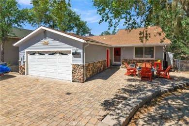 Lake Home For Sale in Bradley, California