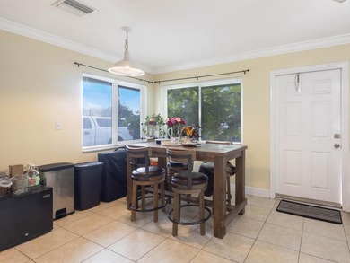 THE HOTTEST DUPLEX OPPORTUNITY IN OAKLAND PARK - WALK TO FUNKY - photo 8