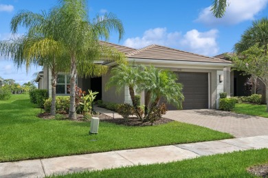 (private lake, pond, creek) Home For Sale in Port Saint Lucie Florida