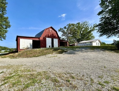 Check out this gorgeous 5 acre property with a country setting - photo 5