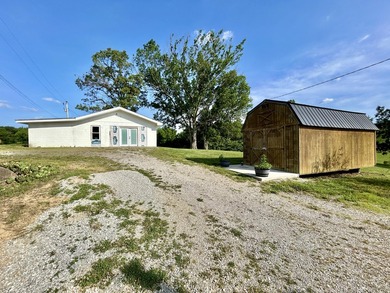 Check out this gorgeous 5 acre property with a country setting - photo 6