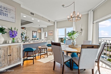 Wake up to sweeping Intracoastal water views from this 7th-floor