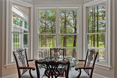 GORGEOUS GOLF COURSE VIEWS ABOUND IN THIS UPDATED, MOVE-IN READY - photo 24