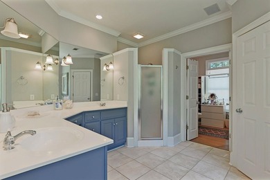 GORGEOUS GOLF COURSE VIEWS ABOUND IN THIS UPDATED, MOVE-IN READY - photo 33