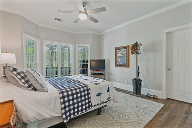 GORGEOUS GOLF COURSE VIEWS ABOUND IN THIS UPDATED, MOVE-IN READY - photo 43