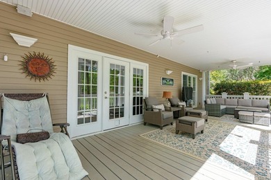 GORGEOUS GOLF COURSE VIEWS ABOUND IN THIS UPDATED, MOVE-IN READY - photo 46