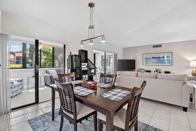 Fully Furnished Turnkey! Bright, beautifully renovated 3-bedroom - photo 18