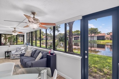 Fully Furnished Turnkey! Bright, beautifully renovated 3-bedroom - photo 19