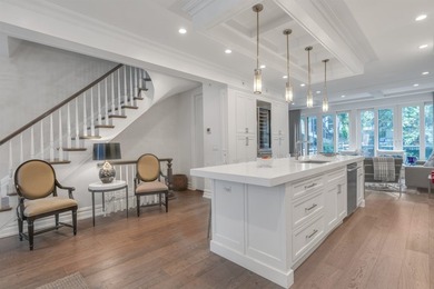 Welcome to 735 Bloomfield Street, a rarely available 20ft wide - photo 8