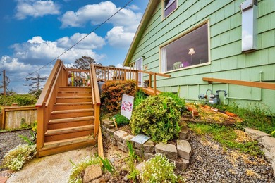 Mid-town beauty with large decks and ocean and surf views from - photo 42