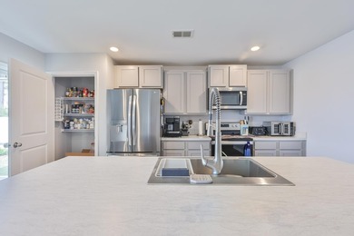 Welcome to 208 Golden Bear Circle in Longs, South Carolina, a - photo 4