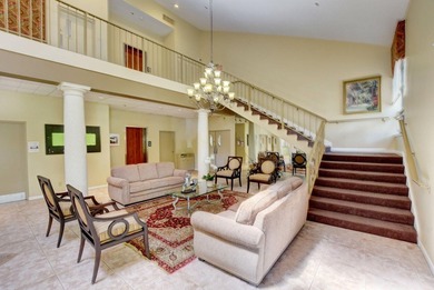 Fully Furnished Turnkey! Bright, beautifully renovated 3-bedroom - photo 49
