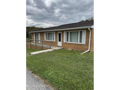 Watts Bar Lake Home For Sale in Rockwood Tennessee