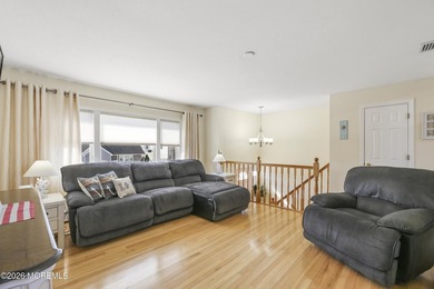 Price Reduction! Arrive by car or boat and enjoy the ultimate - photo 2
