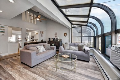 Why pay for a rental home, storage fees and expensive marina or - photo 4