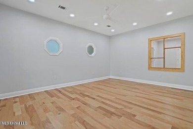 Coastal Living Just One Block from the Beach - Owner Financing - photo 15