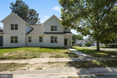 Ready to move in new construction in the desirable Preserve on - photo 2