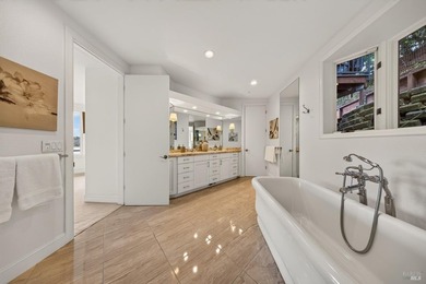 Perched in Sausalito's Banana Belt, this custom residence blends - photo 34