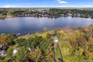 Loon Lake Lot For Sale in Wixom Michigan