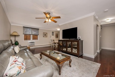 Beautifully Updated 2 Bedroom/1 Bath Condo In The Rarely - photo 2