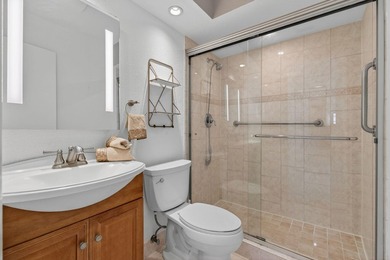 LOCATION! LOCATION! DISCOVER THIS RARE 3/2/GARAGE SUNLIT CORNER - photo 42