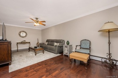 Beautifully Updated 2 Bedroom/1 Bath Condo In The Rarely - photo 3