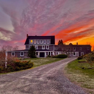 The Bradley Inn was built in the early 1900's as a boarding - photo 2