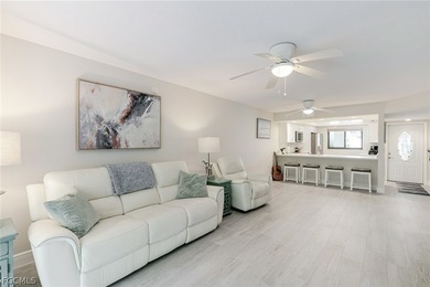 Beautifully remodeled first-floor end-unit condo in Newport Glen - photo 4