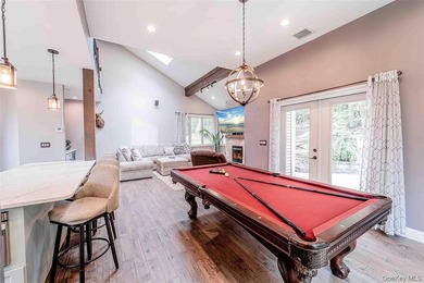 Welcome to 224 Lake Shore Drive, a turn-key lakeview retreat set - photo 11