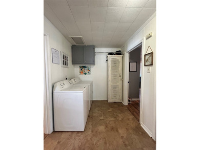 Corner-lot opportunity within walking distance to the city park - photo 11