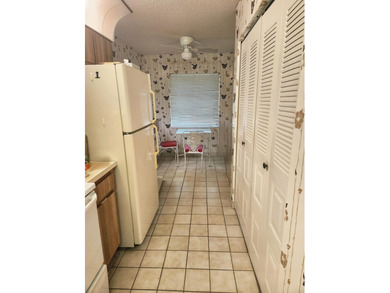 Welcome to the Cypress Lakes Active 55+ community, where you can - photo 11