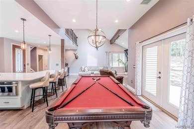 Welcome to 224 Lake Shore Drive, a turn-key lakeview retreat set - photo 12