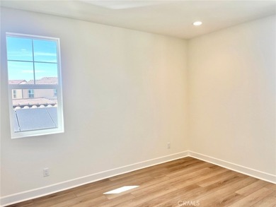 Beautiful brand new home within minutes to the beach! This - photo 12