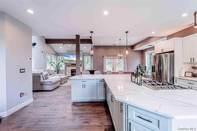 Welcome to 224 Lake Shore Drive, a turn-key lakeview retreat set - photo 17