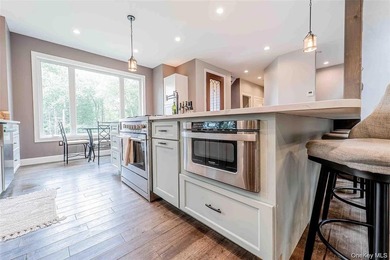 Welcome to 224 Lake Shore Drive, a turn-key lakeview retreat set - photo 19
