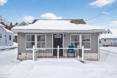 Saratoga Lake Home For Sale in Saratoga Springs New York