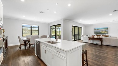 Welcome to an exceptional residence in the highly sought-after - photo 3