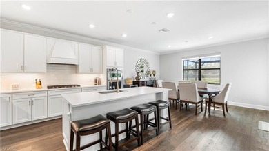 Welcome to an exceptional residence in the highly sought-after - photo 5