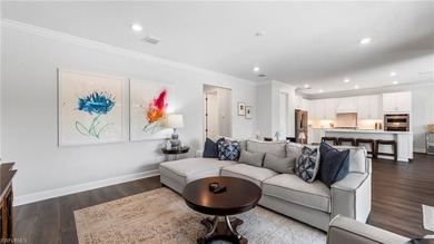 Welcome to an exceptional residence in the highly sought-after - photo 9