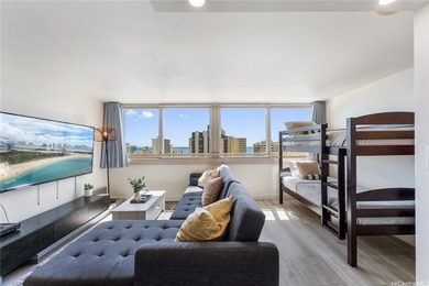 Turnkey Vacation Rental with Custom Expanded Layout! RARE - photo 5