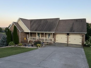 The one you have been waiting for! Enjoy true golf course living - photo 1