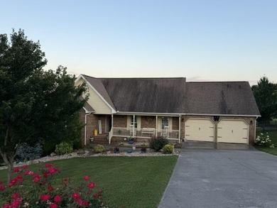 The one you have been waiting for! Enjoy true golf course living - photo 2