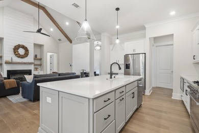 Immaculately maintained and beautifully appointed, 1251 - photo 17