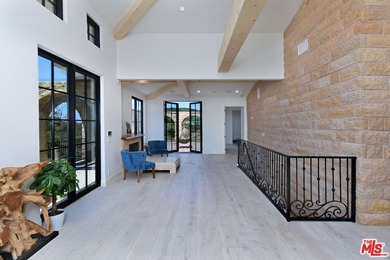 Welcome to the Luxury Malibu Crown Vineyard Estate, brand new - photo 21