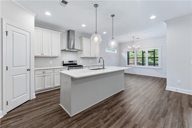 Lovely one level home in Farmville Lakes, originally built by - photo 21