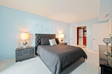 BEAUTIFUL LARGE 3 BEDROOM, 2 BATHROOM CONDO. BEST LINE IN ST - photo 21