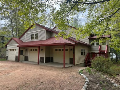 Lake Home For Sale in Minocqua, Wisconsin